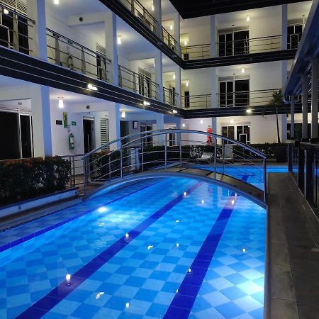 Confort Plaza Hotel Villavicencio Exteriör bild
